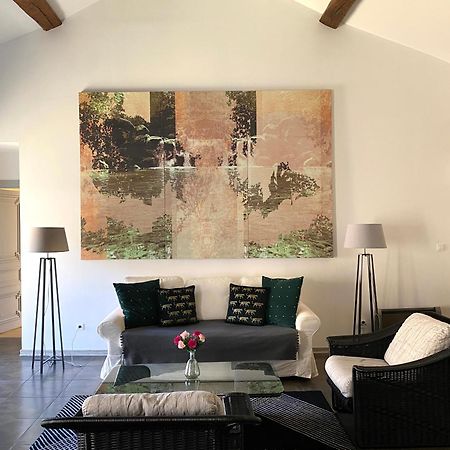 Les Hauts De Cluny Exterior photo